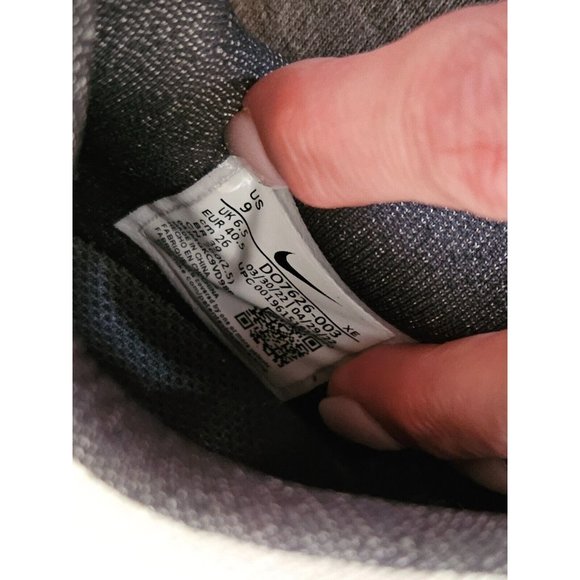 Nike Athletic Shoes - Black, Purple, Gray - Picture 8 of 8